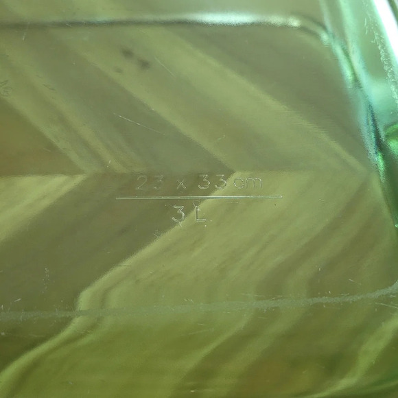 Vintage Anchor Hocking Green  Glass Casserole Baking Dish 3 QT USA 21 - Picture 6 of 8